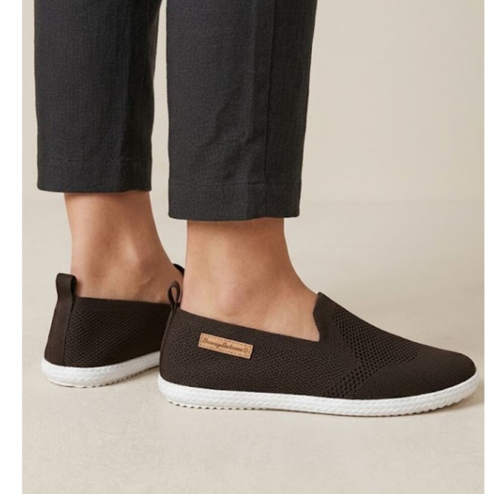 Tommy Bahama Women's Black Knit Memory Foam Boat Slip On Sneakers Size 8.5